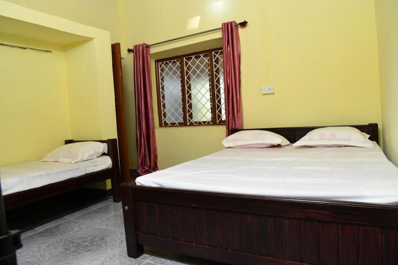 Homestay Nature - Hill Mountain View & River Access Sakleshpur